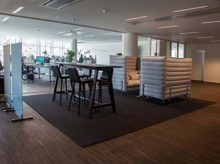 filttæppe kontor indretning